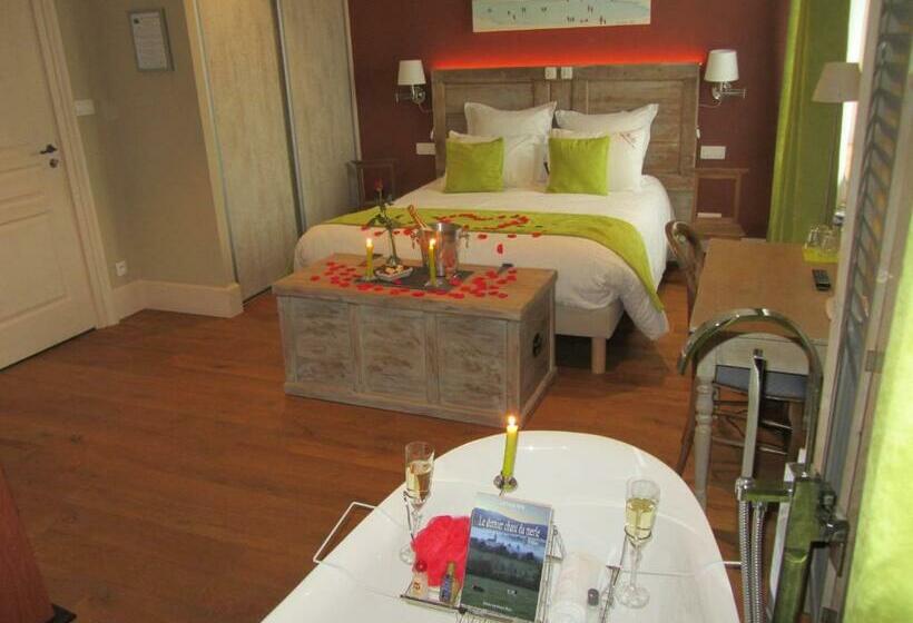 חדר דלוקס, Le Relais Des Deux Tours