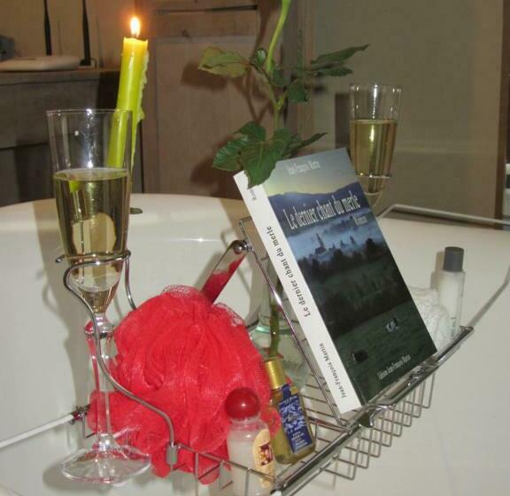 חדר דלוקס, Le Relais Des Deux Tours