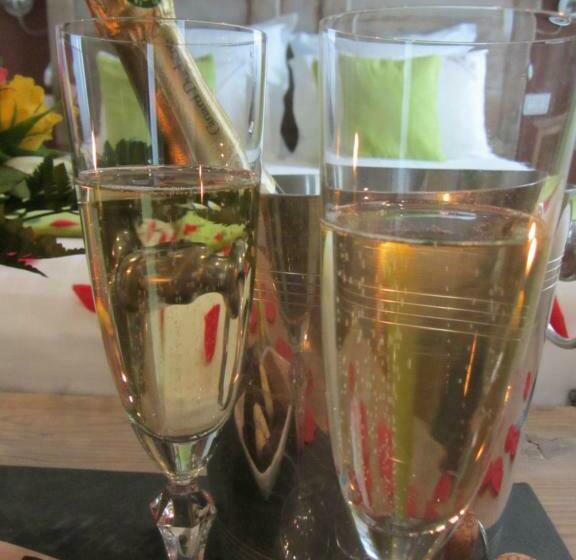 デラックスルーム, Le Relais Des Deux Tours