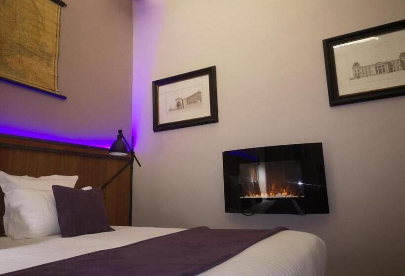Номер Стандарт, Le Relais Des Deux Tours