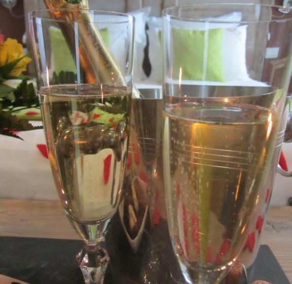 スタンダードルーム, Le Relais Des Deux Tours