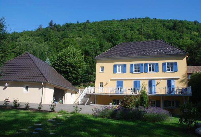 Номер Стандарт, Les Volets Bleus Alsace Vosges
