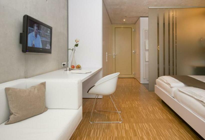 Quarto Estandar com Sacada, Apart Rosengarten