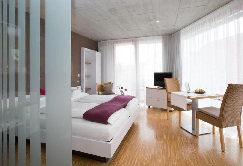 Quarto Estandar, Apart Rosengarten