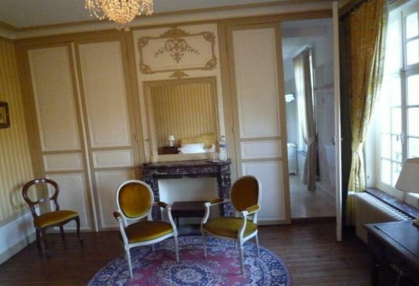 غرفة ديلوكس, Château De Behen