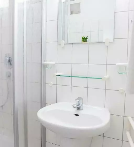 Standard-huone, Gästehäuser St. Marienthal