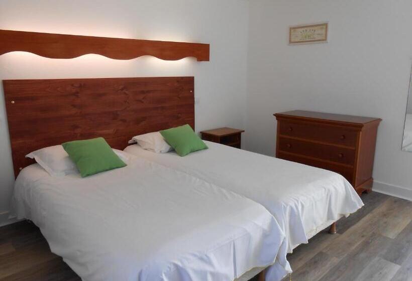 غرفة قياسية, La Demeure Du Perron