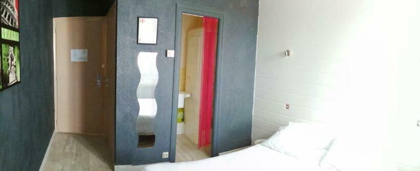 标准间, Les Voyageurs