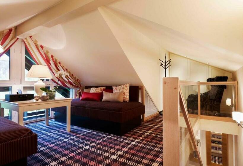 Студия Стандарт, Landhaushotel Hof Wasserkuppe