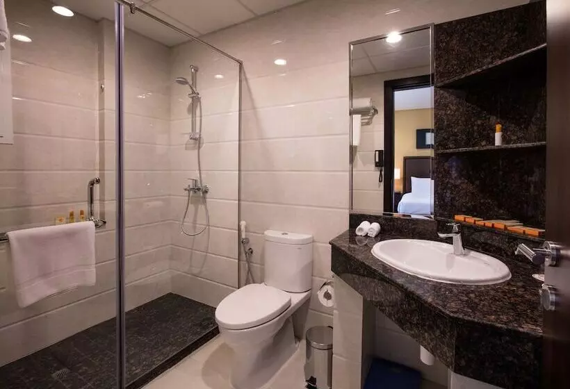 سوییت لوکس, Orange Suites