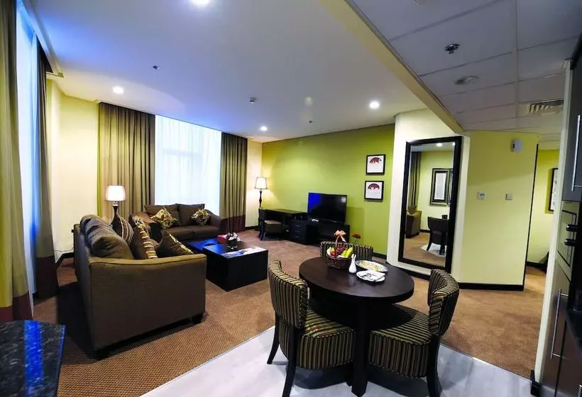سوییت لوکس, Orange Suites