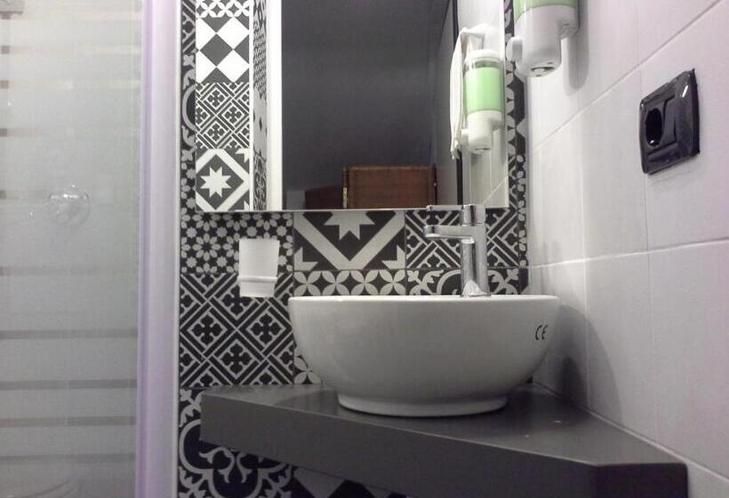 חדר דחוקס עם מיטת קינג, B&b Claro De Luna