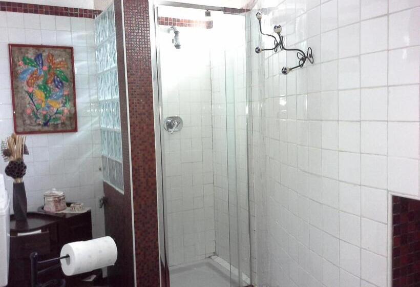 חדר משפחתי, B&b Claro De Luna