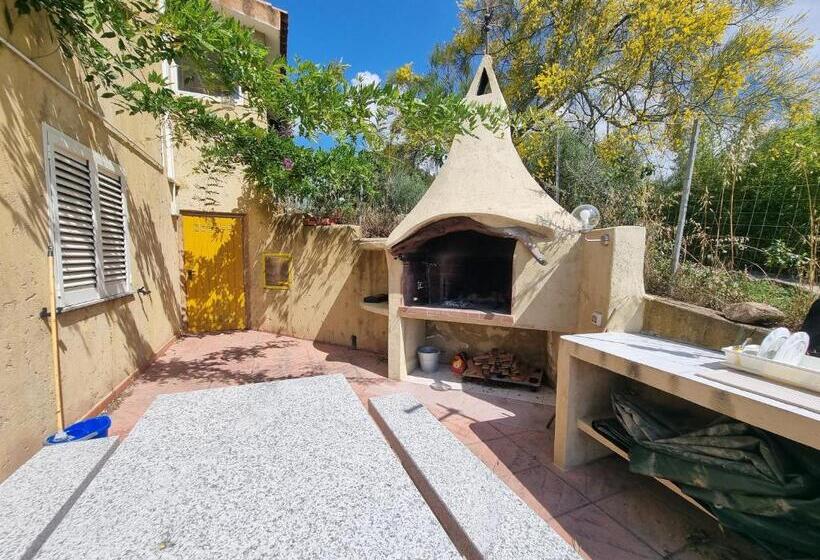 דירת חדר נוף לגינה, Aldo Countryside