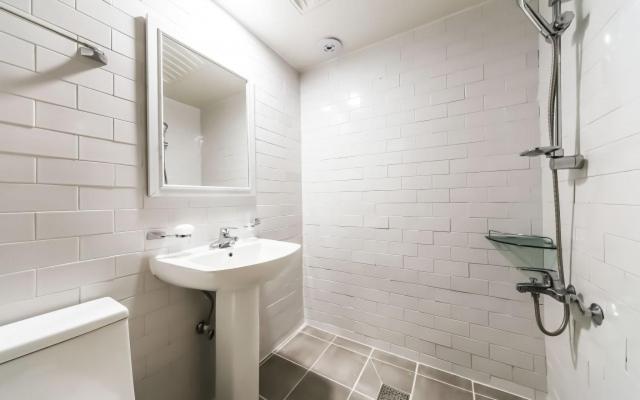 חדר סטנדרט, B Bas