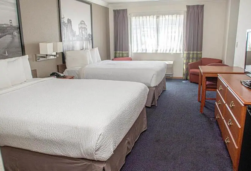 Sviitti, Creekside Inn & Suites