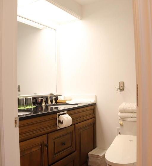 غرفة قياسية, Lipton Place By Elegant Waterfront