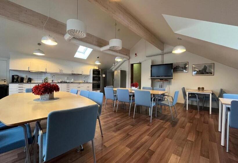 Номер Стандарт, Kapten Billes Restaurang Och Logi