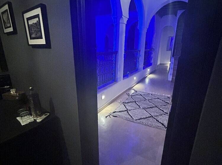اتاق لوکس, Riad Rim