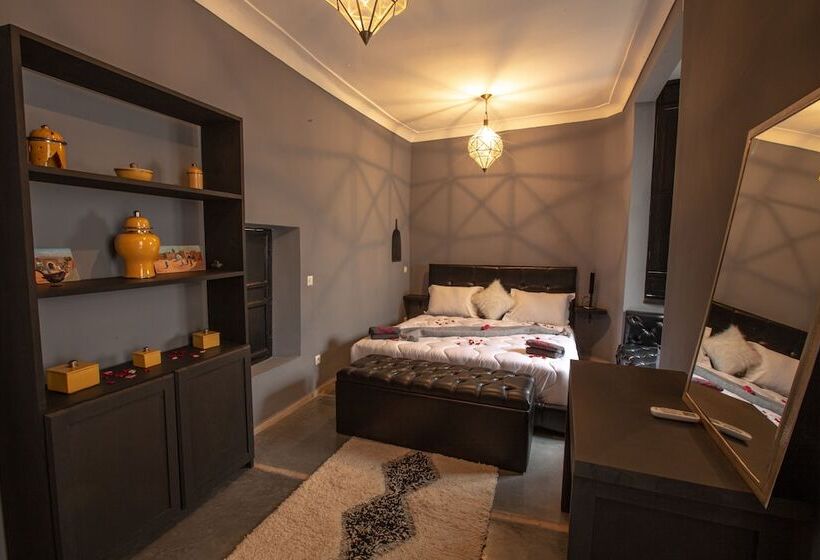 اتاق لوکس, Riad Rim