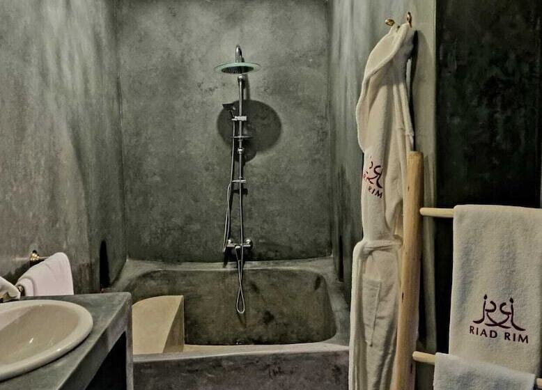 اتاق لوکس, Riad Rim