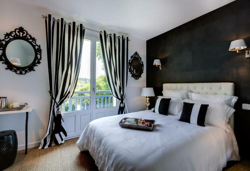 バルコニー付きスタンダードルーム, Les Eaux Qui Rient