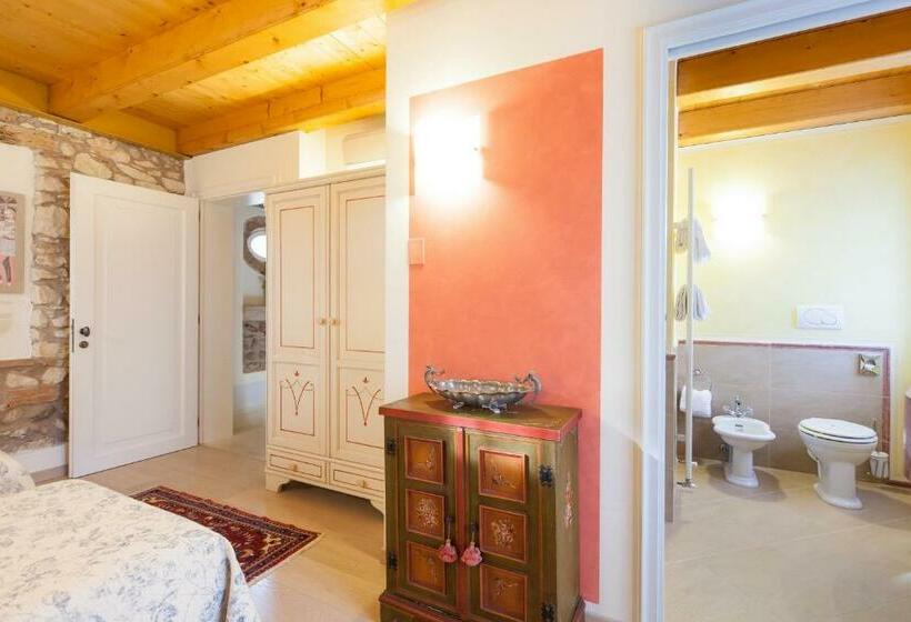 Четырехместный Номер Стандарт, Talamo Rooms