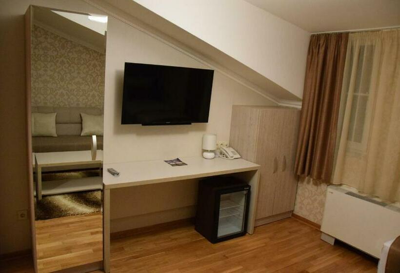 آپارتمان 1 خوابه, Elegance