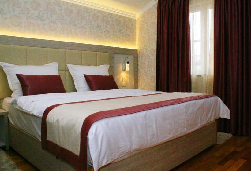 اتاق سوپریور, Elegance