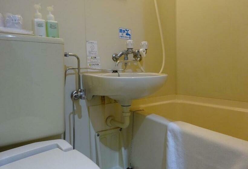 غرفة قياسية فردية, Green Line