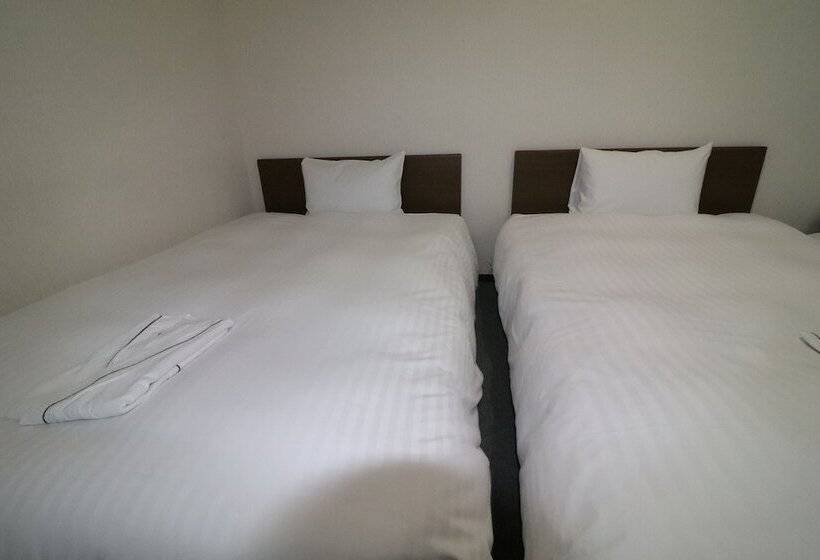 غرفة قياسية, Green Line