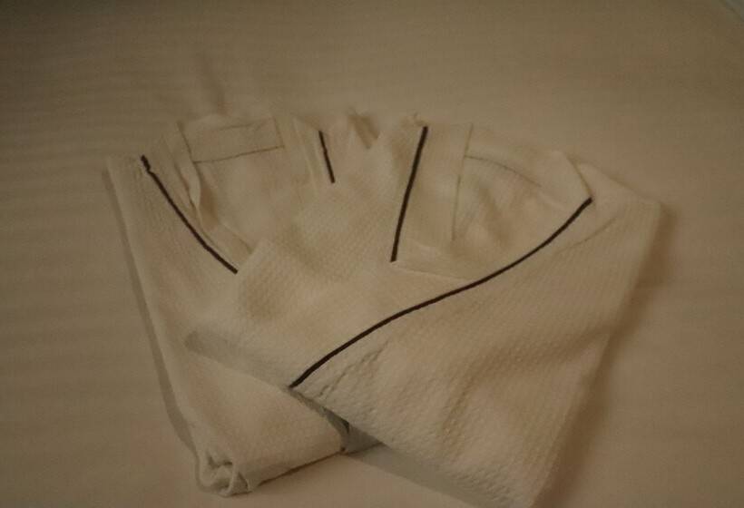 غرفة قياسية, Green Line