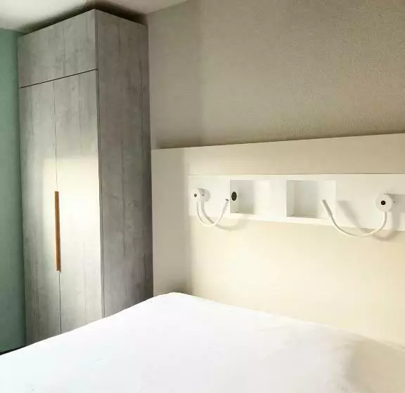 デラックスルーム, Ibis Budget Rouen Nord Isneauville