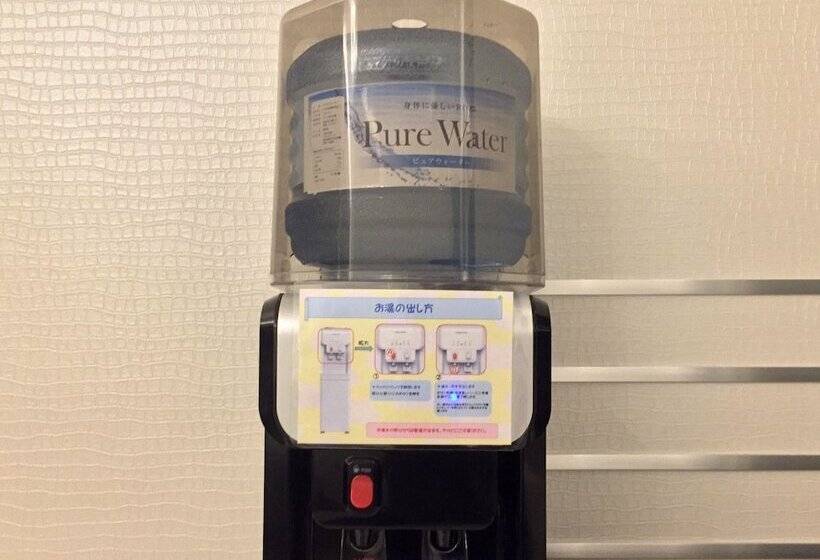 Номер Премиум, Leon Hamamatsu