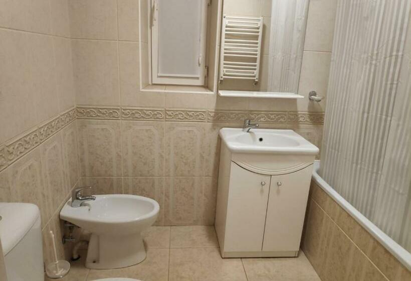 سوئیت راحتی, Mini Chisinau