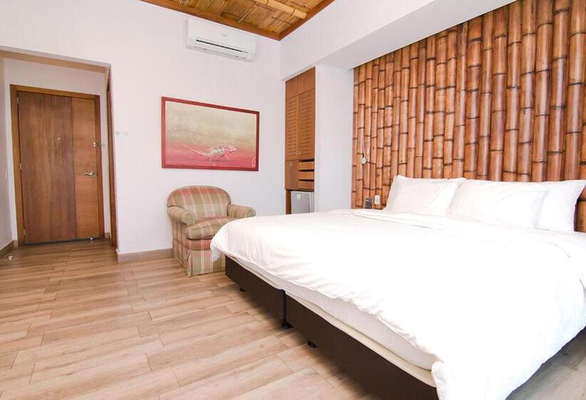 اتاق استاندارد با تخت بزرگ, Nativa Bambu Ecolodge