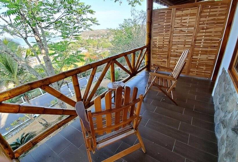 オーシャンビューのスタンダードバンガロー, Nativa Bambu Ecolodge