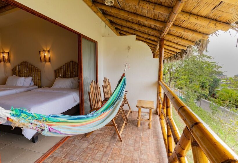 オーシャンビューデラックスルームバルコニー付き, Nativa Bambu Ecolodge