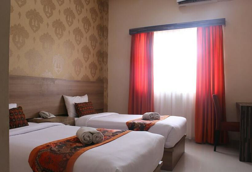 디럭스 룸, New D Dhave