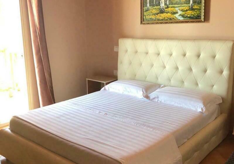 חדר משפחתי נוף לים, Olympia Touristic Village