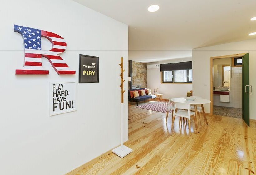 استودیوی لوکس, Oporto Local Studios