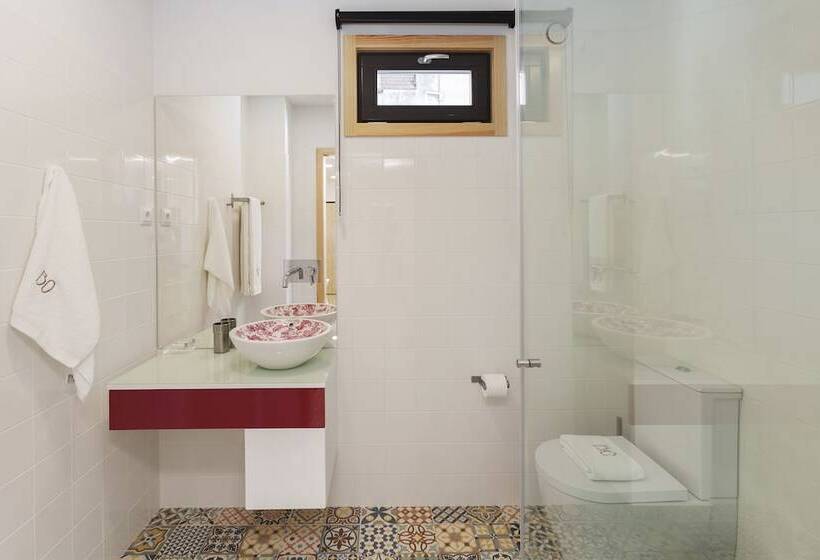 استودیوی لوکس, Oporto Local Studios