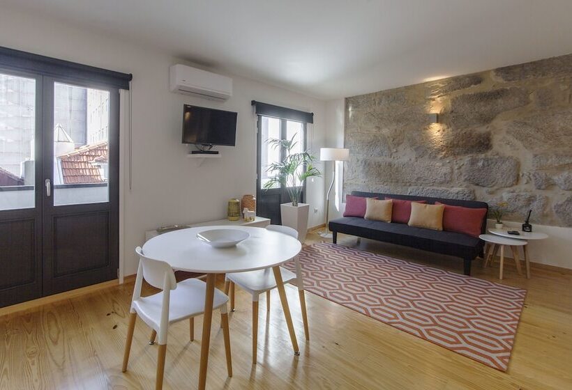 استودیوی لوکس, Oporto Local Studios