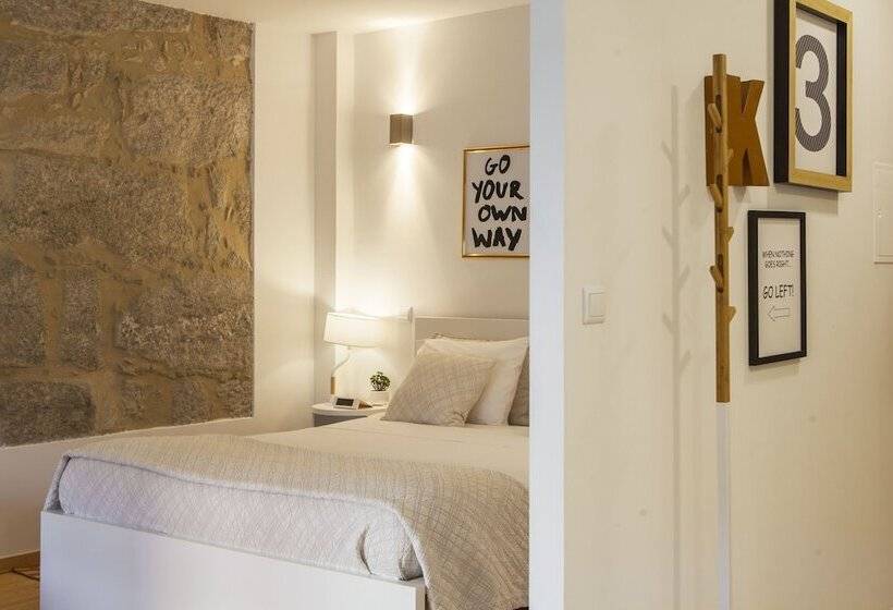 استودیوی لوکس, Oporto Local Studios