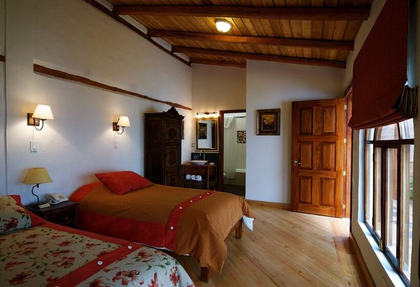 3 Bett Superior Zimmer, Boutique Hotel Casa Foch