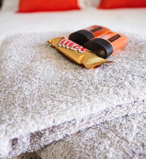 Номер Стандарт, De Oude Yotclub