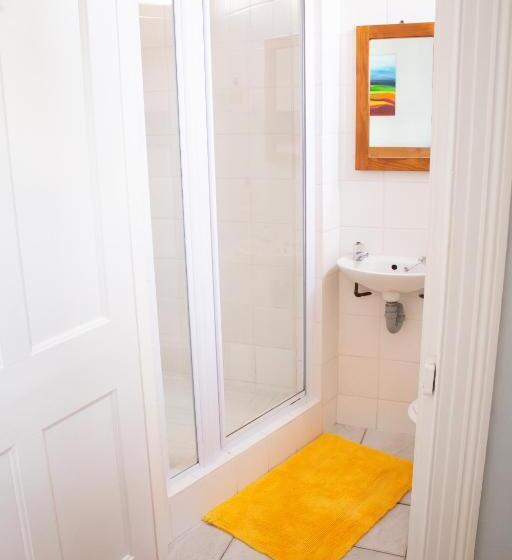 Семейный Номер, De Oude Yotclub