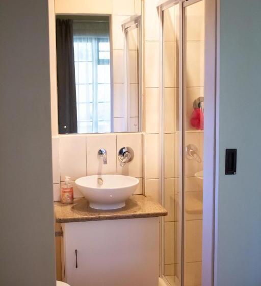 Family Suite, De Oude Yotclub