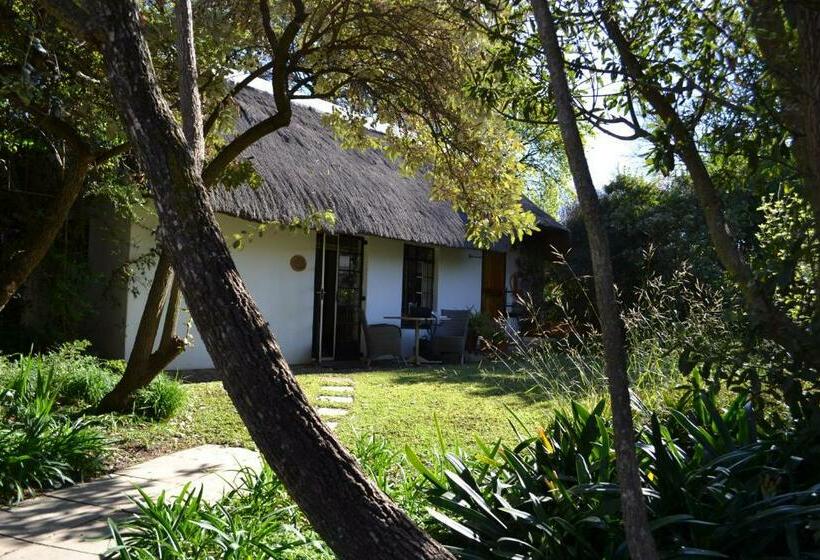 标准间, Random Harvest Country Cottages