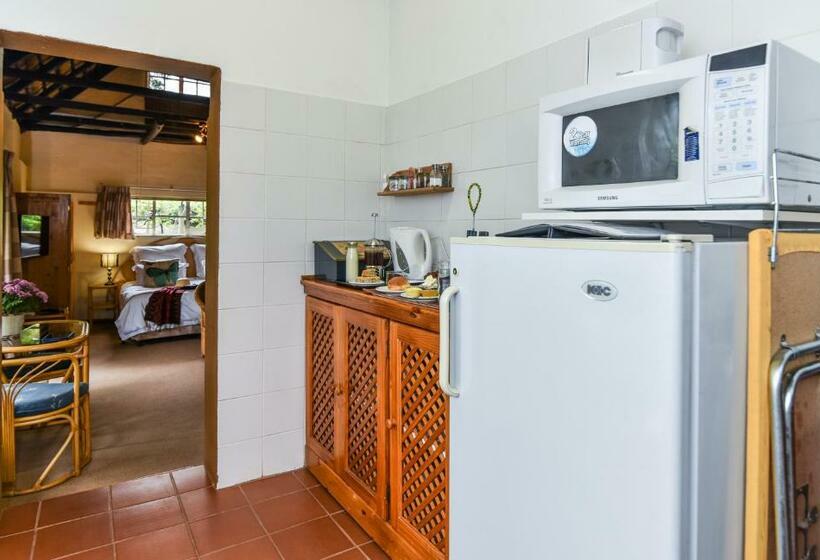 Номер Стандарт, Random Harvest Country Cottages